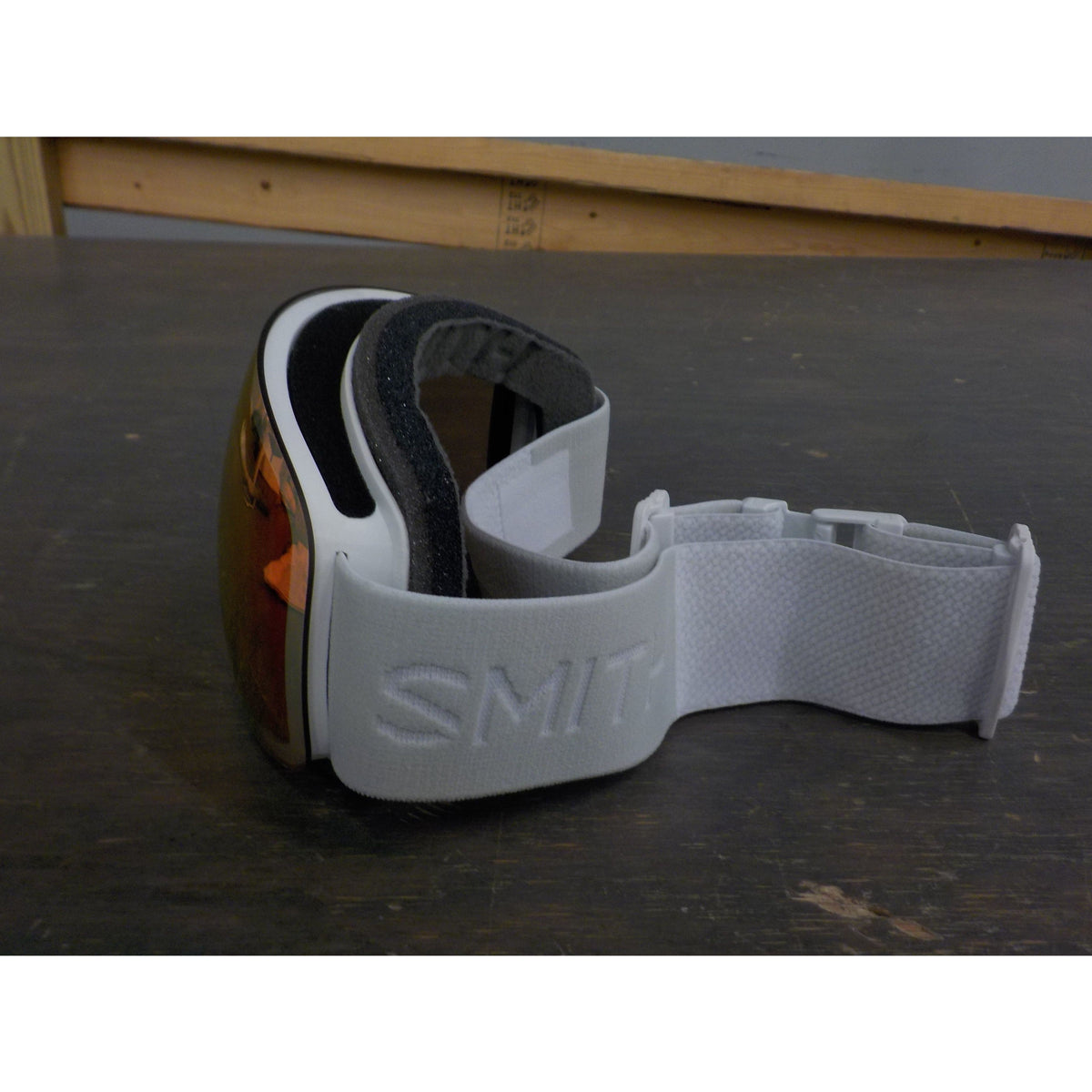 Smith Optics Skyline Goggles - White Vap; ChromaP Photochr Red Mirr - Used - Acceptable