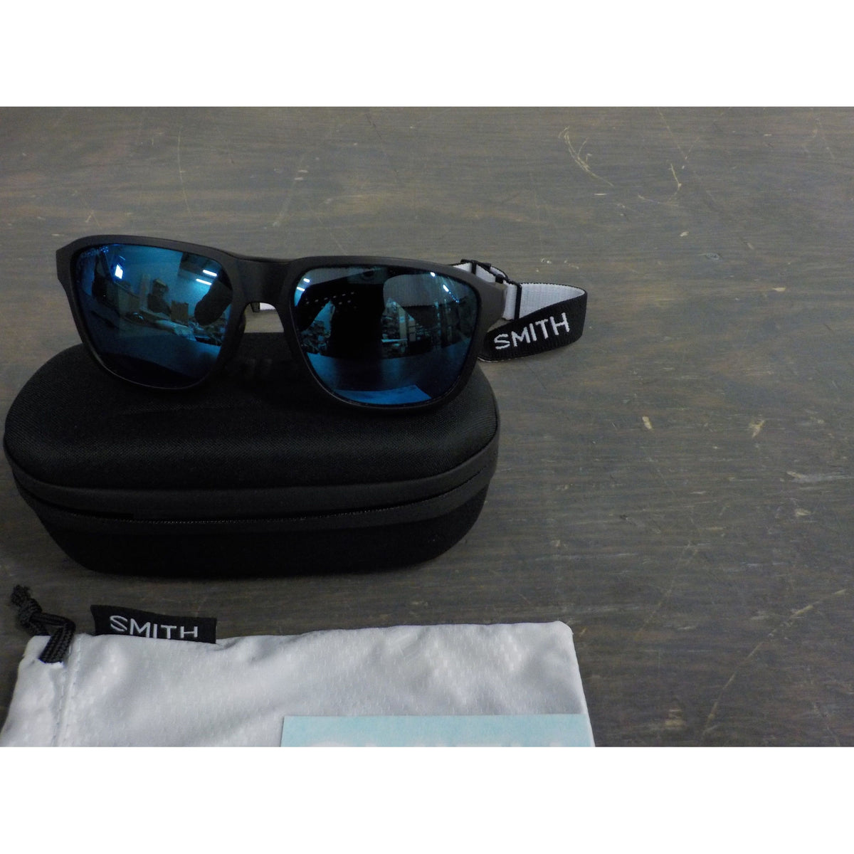 Smith Optics Embark Sunglasses - Matte Black; ChromaPop Polarized Blue Mirror - Used - Acceptable