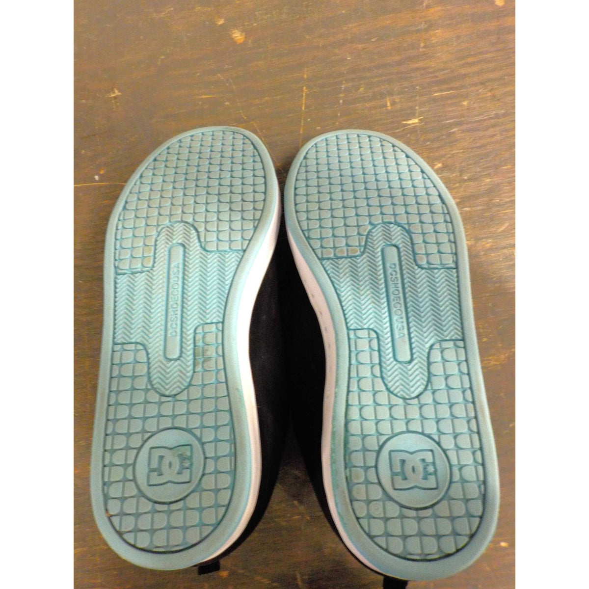 DC Women&#39;s Court Graffik Shoes - Black/Blue - 8.5 - Used - Acceptable