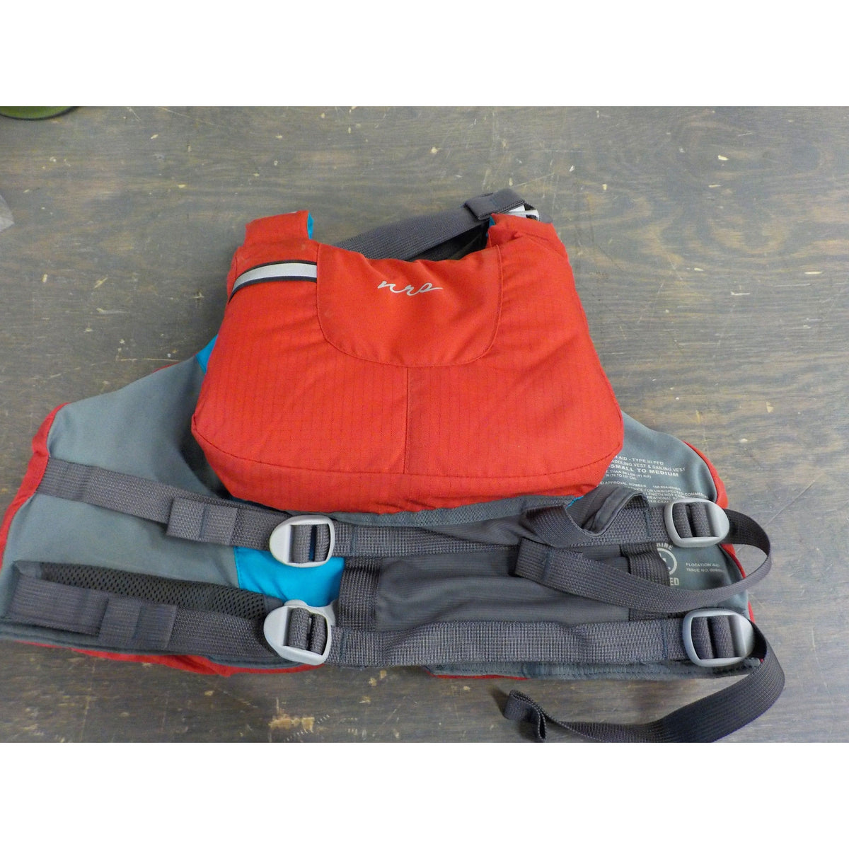 NRS Women&#39;s Zoya Mesh Back PFD - Red - X-Small/Medium - Used - Acceptable