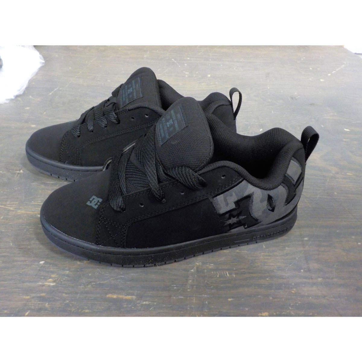 DC Court Graffik Men&#39;s Shoes - Black/Black/Black Print - 8.5 - Used - Acceptable