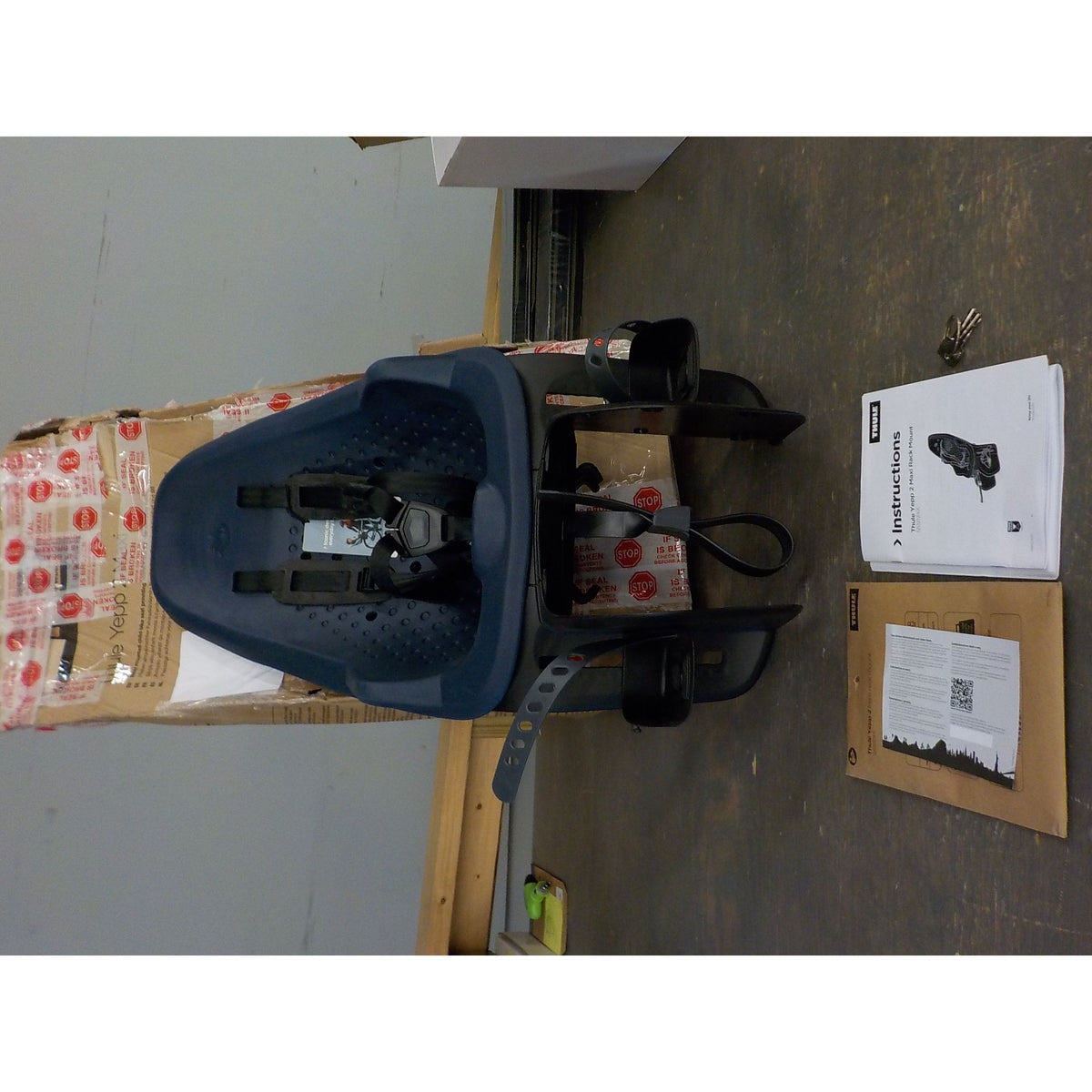 Thule Yepp 2 Maxi Rear Rack Mounted Child Bike Seat - Majolica Blue - Used - Acceptable