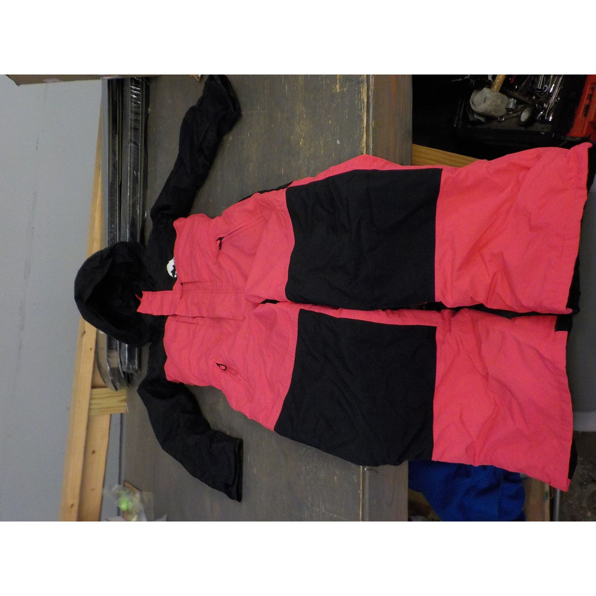Burton Kids&#39; 2L One Piece Snowsuit - True Black/Azalea Pink - Medium - Used - Acceptable