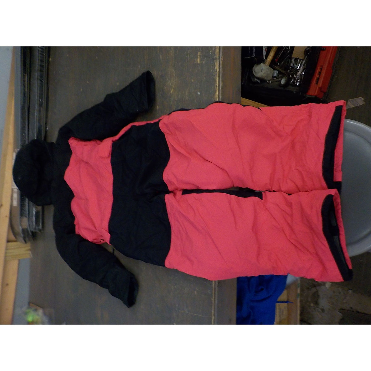 Burton Kids&#39; 2L One Piece Snowsuit - True Black/Azalea Pink - Medium - Used - Acceptable