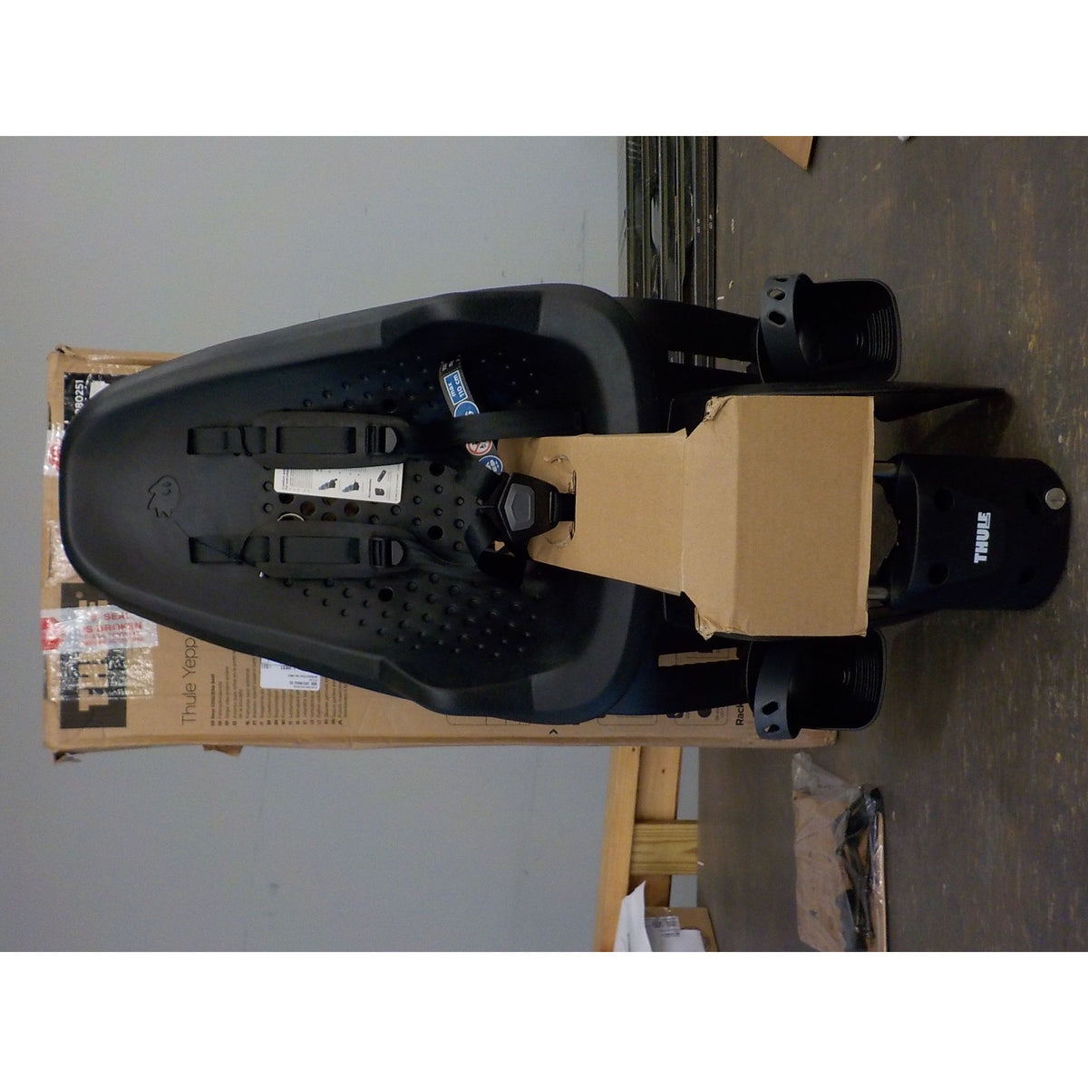 Thule Yepp 2 Maxi Frame Mounted Child Bike Seat - Midnight Black - Used - Acceptable