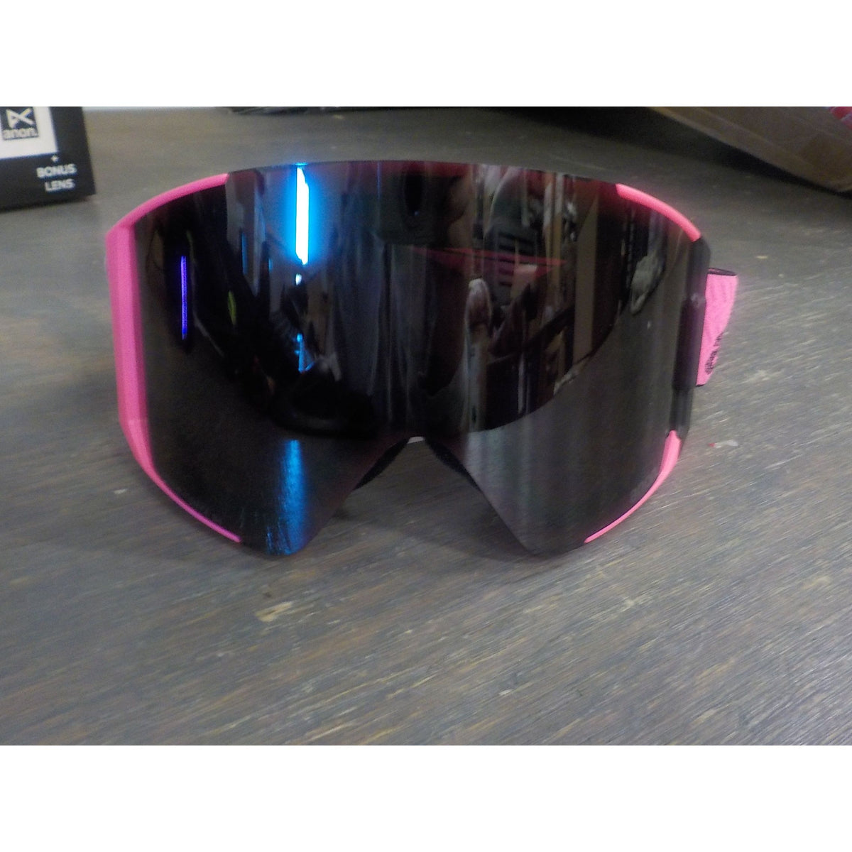 Anon Sync Goggles + Bonus Lens - Pink; Perceive Sunny Onyx + Perceive Variable Violet - Used - Acceptable