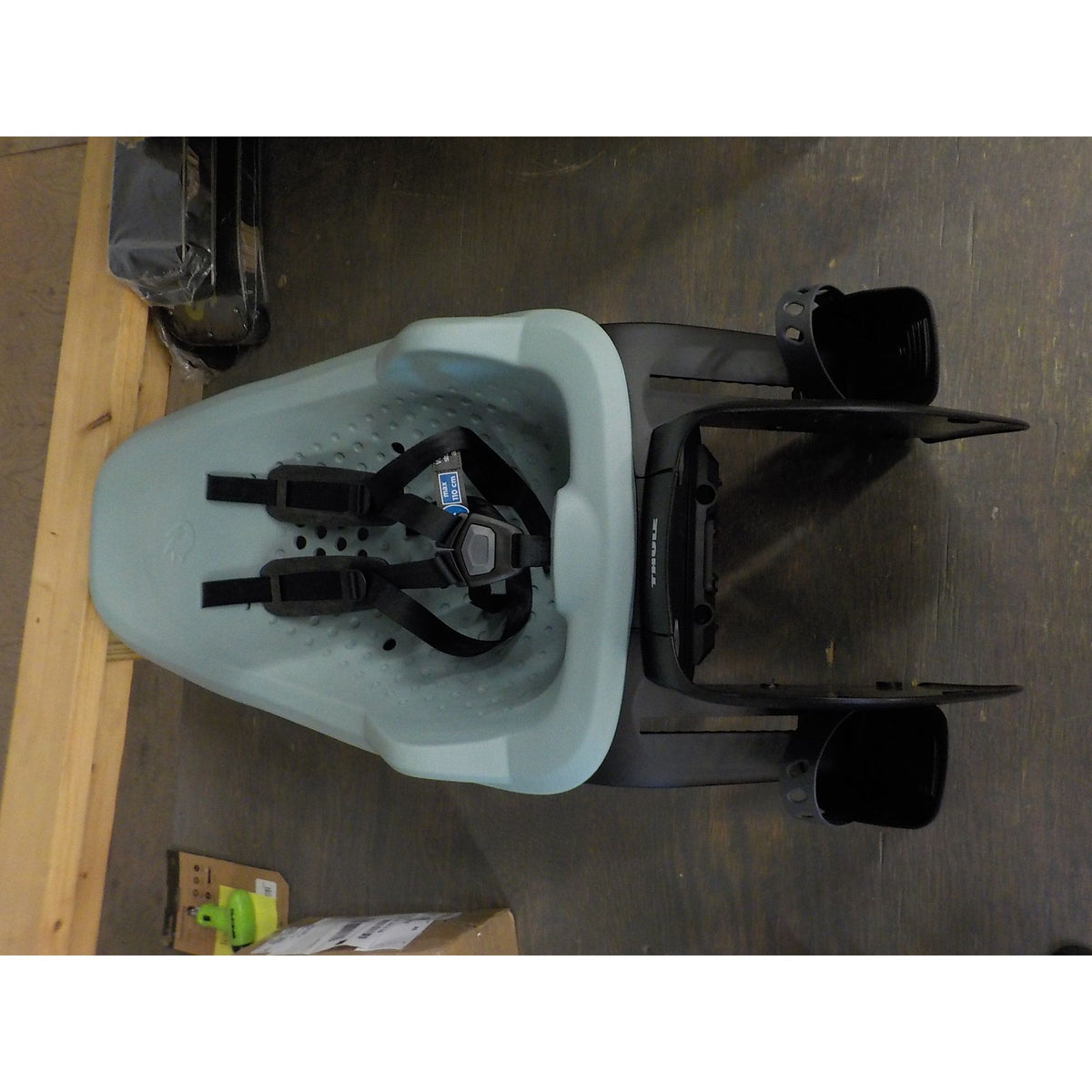 Thule Yepp 2 Maxi Frame Mounted Child Bike Seat - Alaska - Used - Acceptable