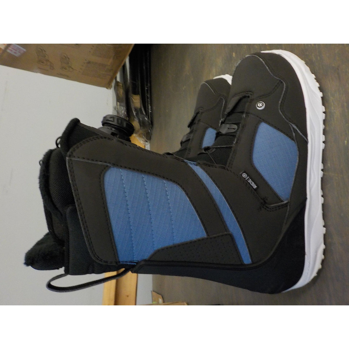 Ride Women's Sage Snowboard Boots - Iris - 8 - Used - Acceptable