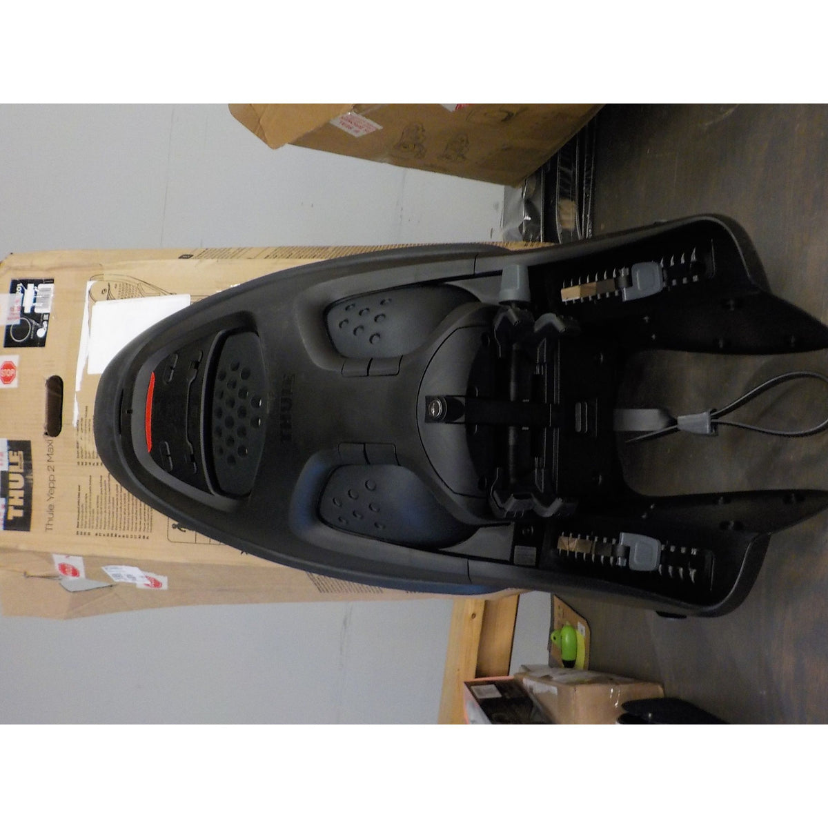 Thule Yepp 2 Maxi Rear Rack Mounted Child Bike Seat - Midnight Black - Used - Acceptable