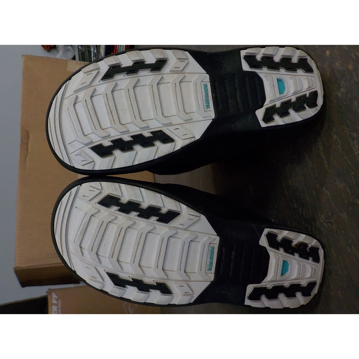 K2 Men's Maysis Snowboard Boots - Black - 9 - Used - Acceptable