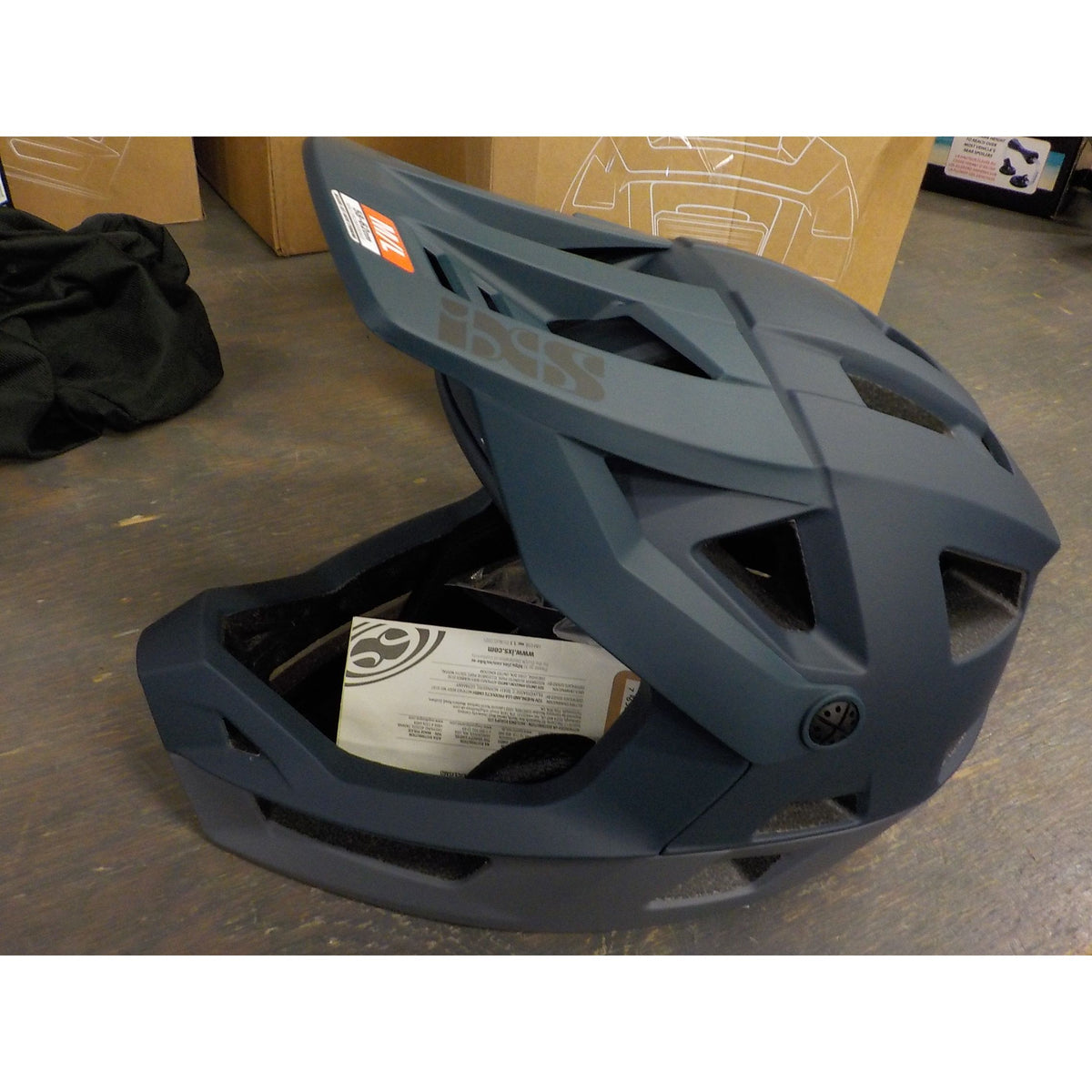 iXS Trigger FF Helmet - Marine - ML (58-62cm) - Used - Acceptable