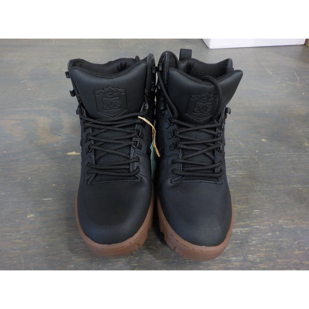 DC Men's Pure High-Top Water Resistant Boots - Black/Gum - 10.5 - Used - Acceptable