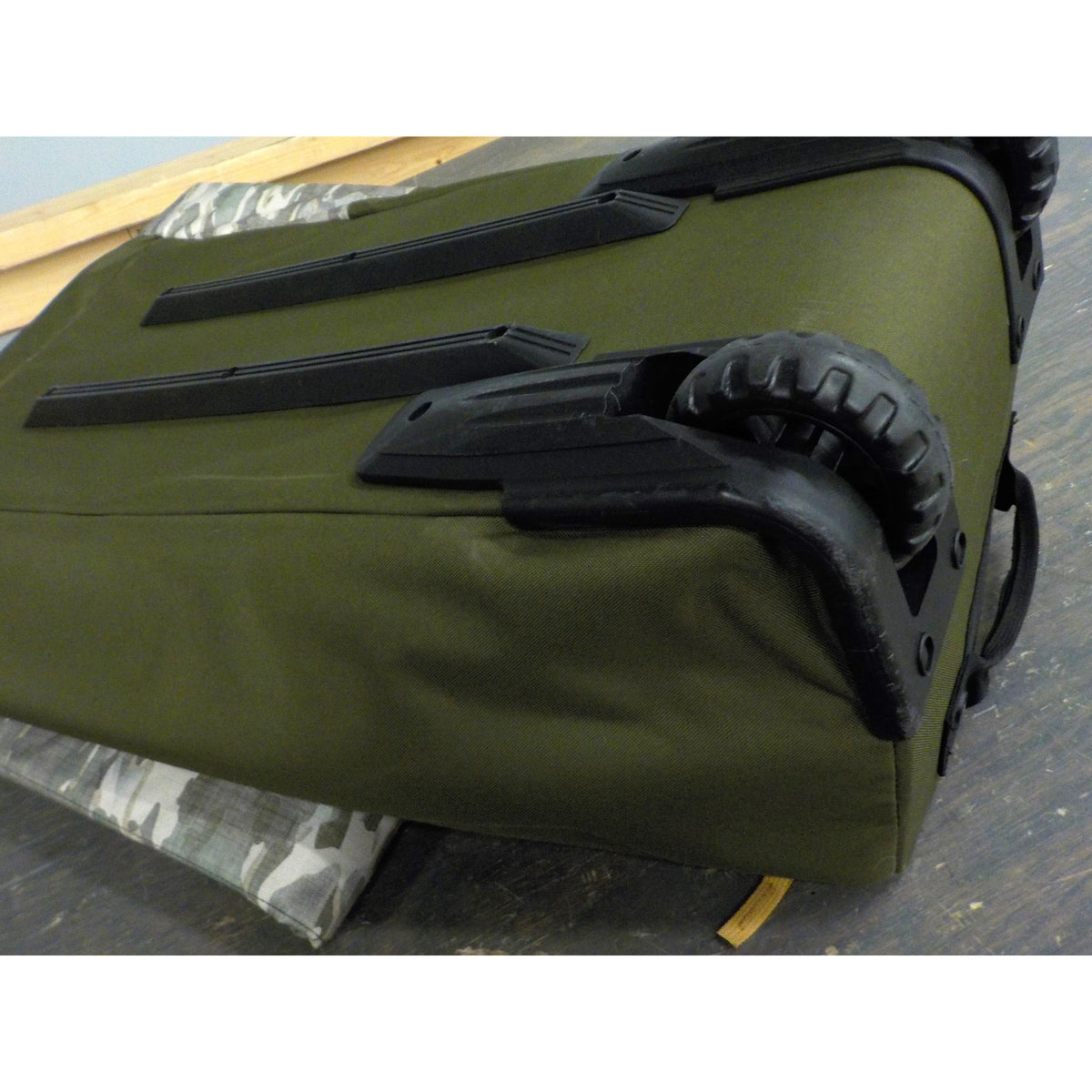 Dakine Fall Line Ski Roller Bag - Vintage Camo - 190 cm - Used - Acceptable