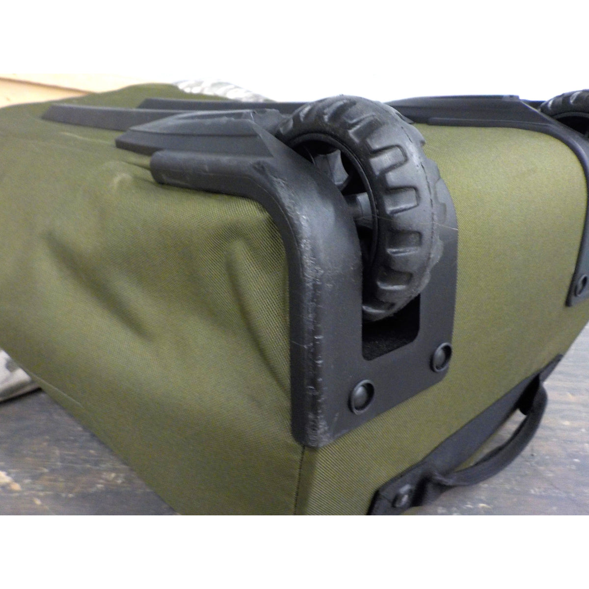 Dakine Fall Line Ski Roller Bag - Vintage Camo - 190 cm - Used - Acceptable