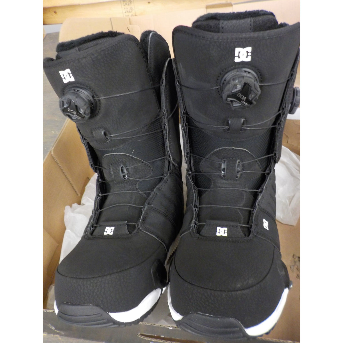 DC Men&#39;s Judge Step On Snowboard Boots - Black - 10 - Used - Acceptable