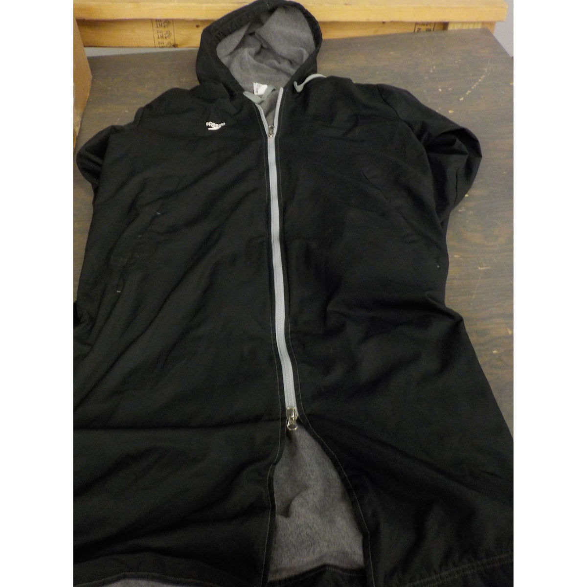 Speedo Team Parka - Speedo Black - Medium - Used - Acceptable