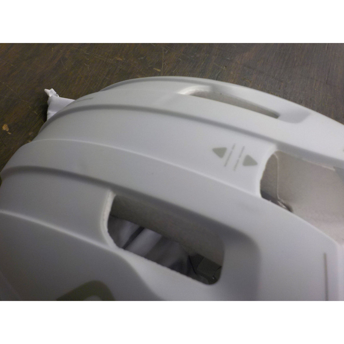POC Sports Ventral Mips (Cpsc) Helmet - Hydrogen White Matt - Large - Used - Acceptable