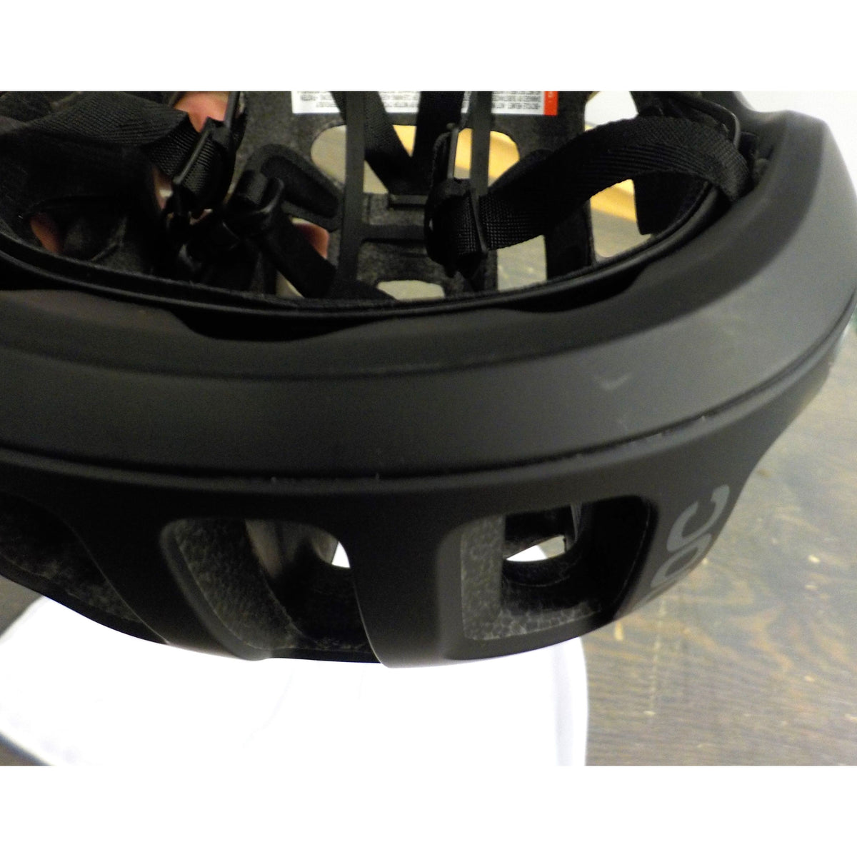 POC Sports Ventral Air Mips (cpsc) Helmet - Uranium Black Matt - Medium - Used - Acceptable