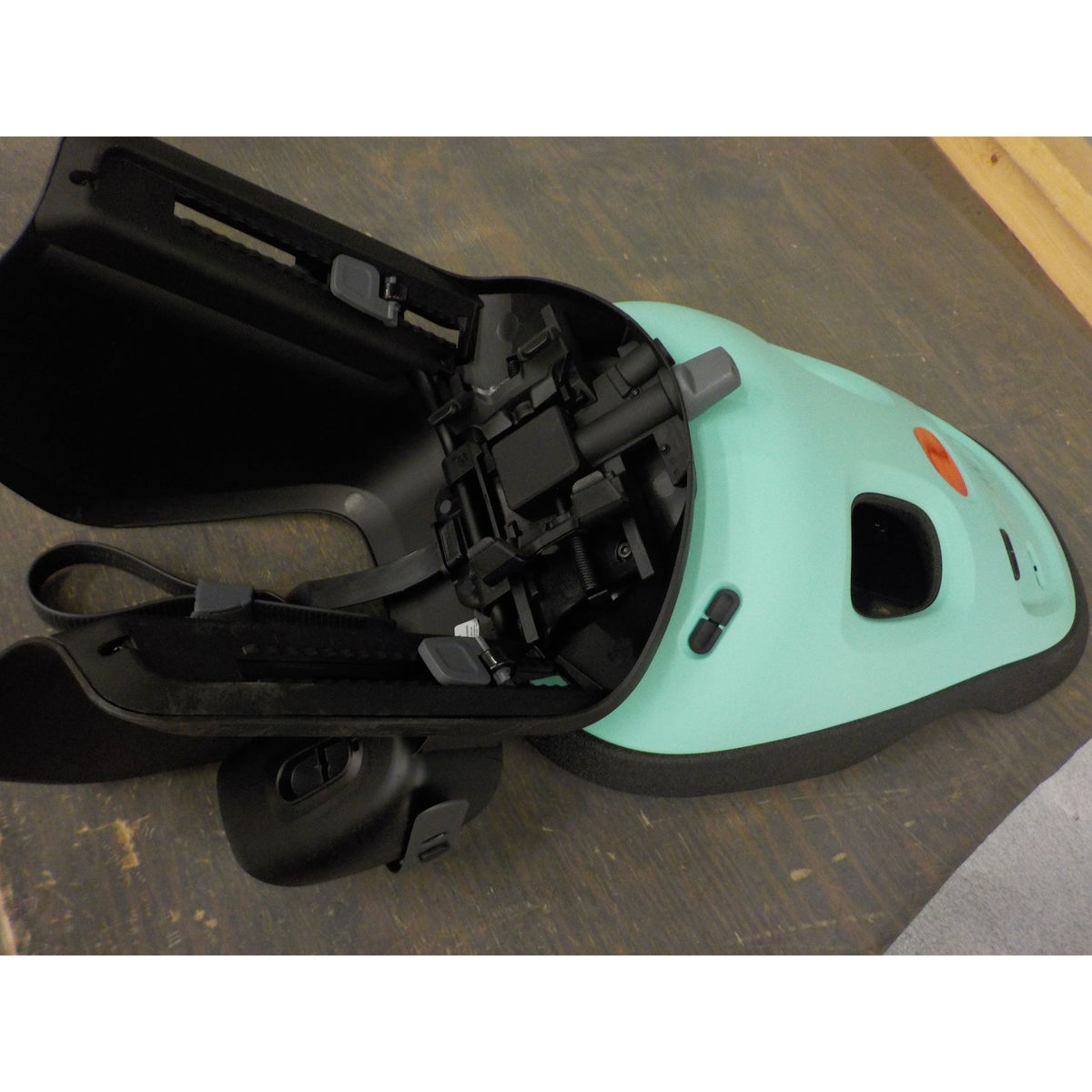 Thule Yepp Nexxt2 Maxi Rack Mount - Deep Teal/Mint Leaf - Used - Acceptable