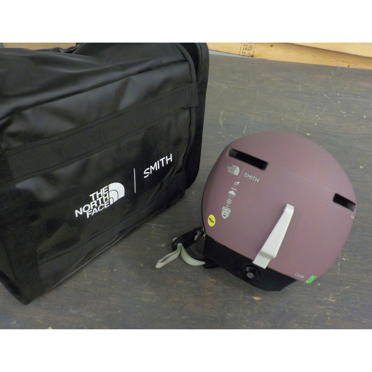 smith code mips helmet Smith Code Mips Helmet Matte TNF Fawn Grey, L