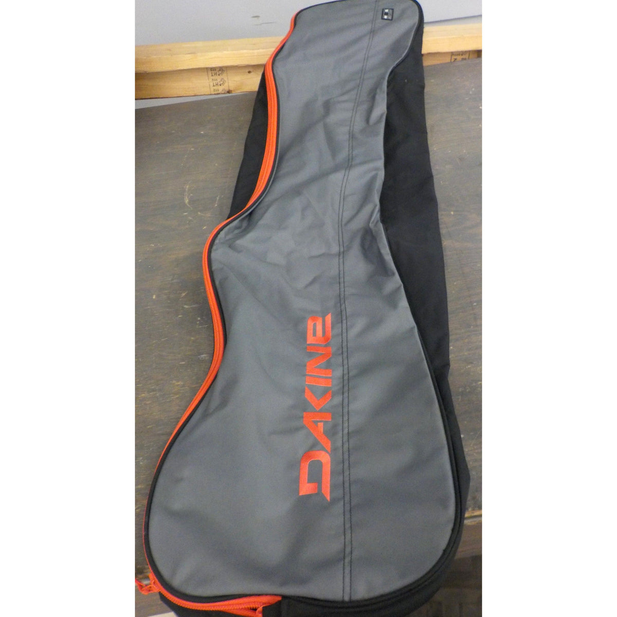 Dakine Pipe Snowboard Bag - Steel Grey - 165 cm - Used - Acceptable