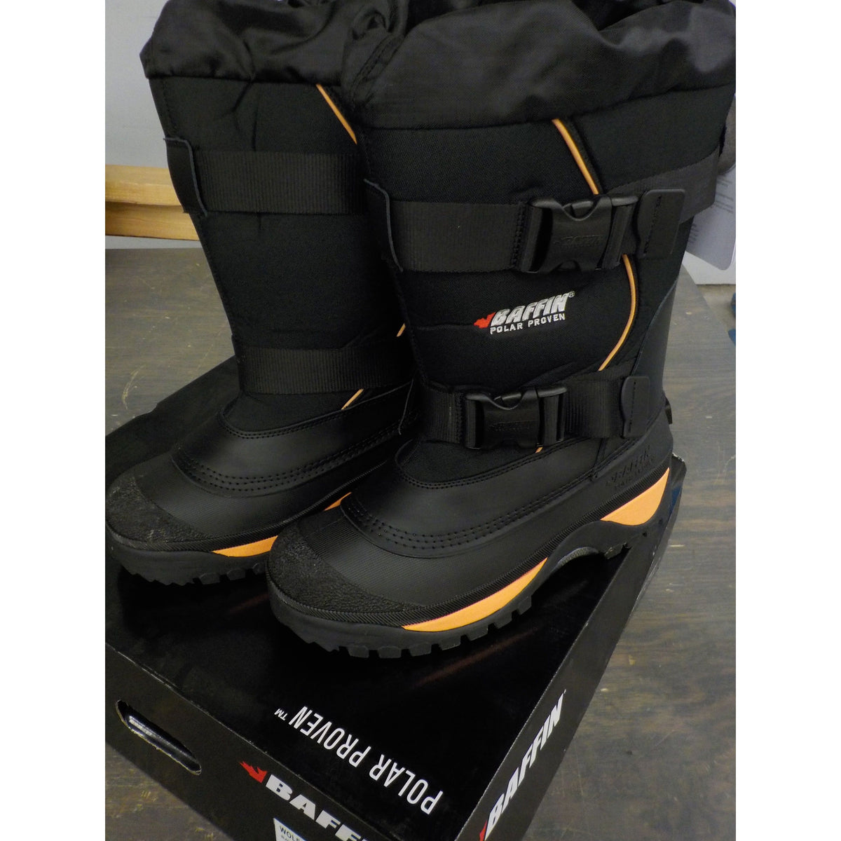 Baffin Men&#39;s Wolf Boots - Black/Exp Gold - 13 - Used - Acceptable