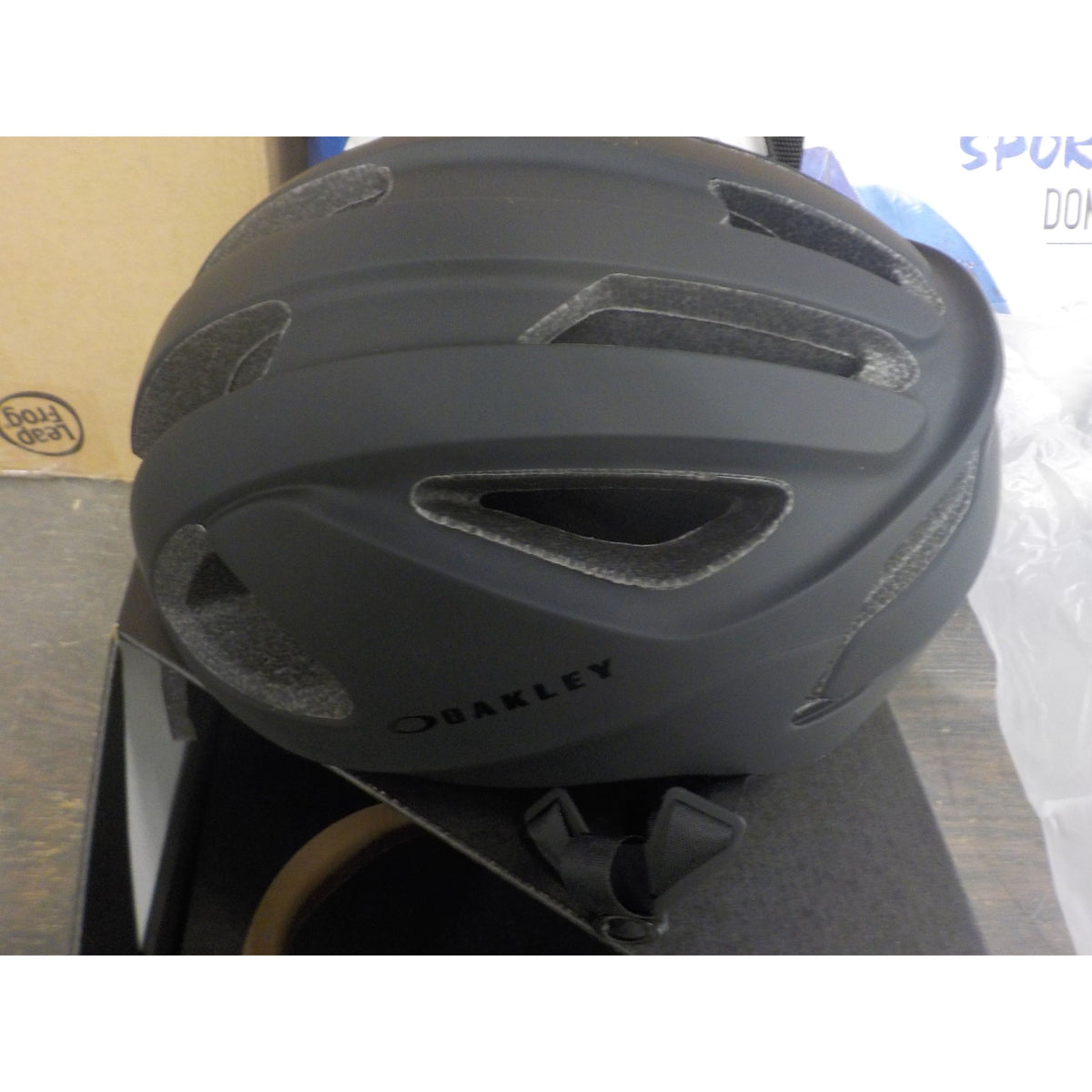 Oakley ARO3 Lite Helmet - Blackout - Large - Used - Acceptable