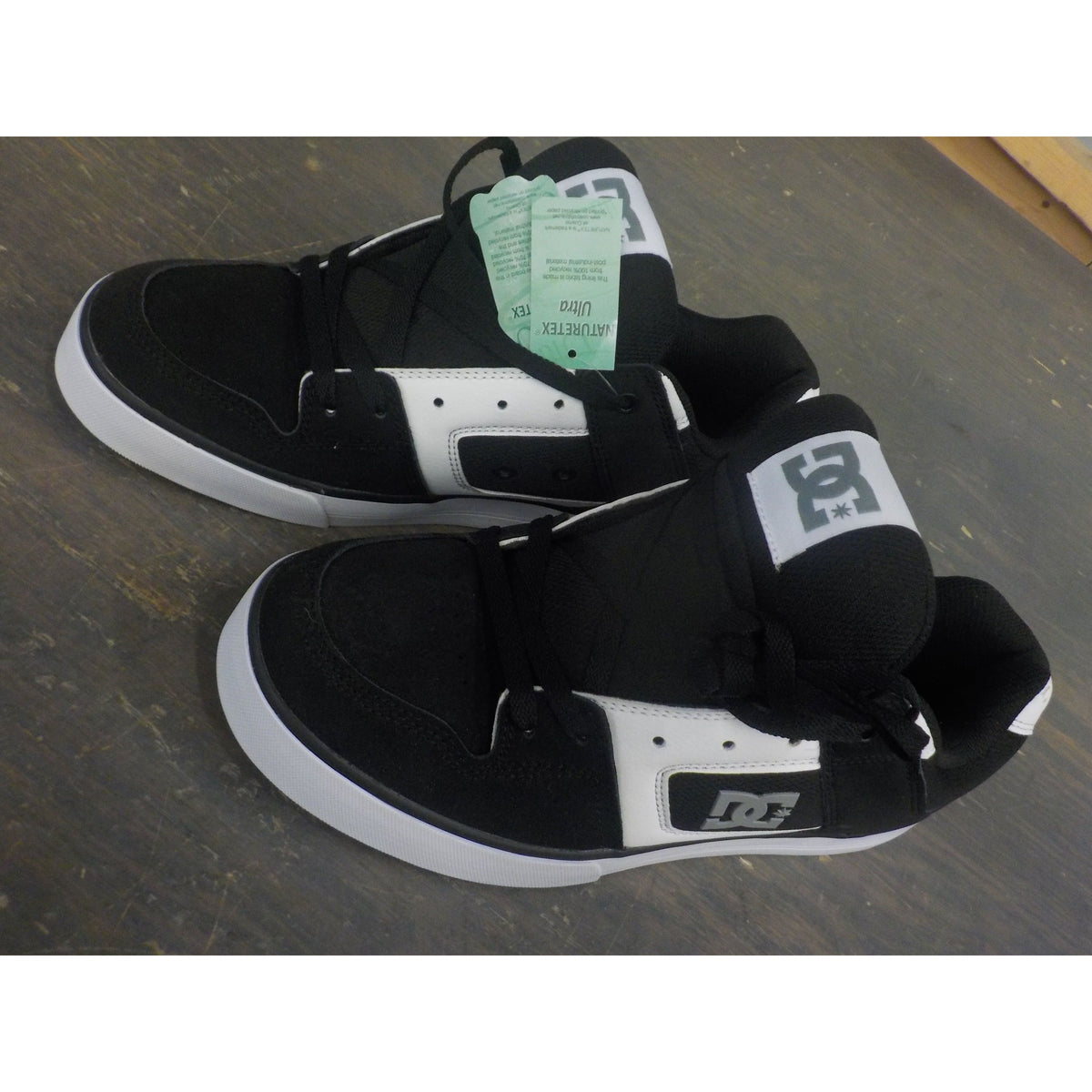 DC Men&#39;s Pure Shoes - Black/White/Gum - 11.5 - Used - Acceptable