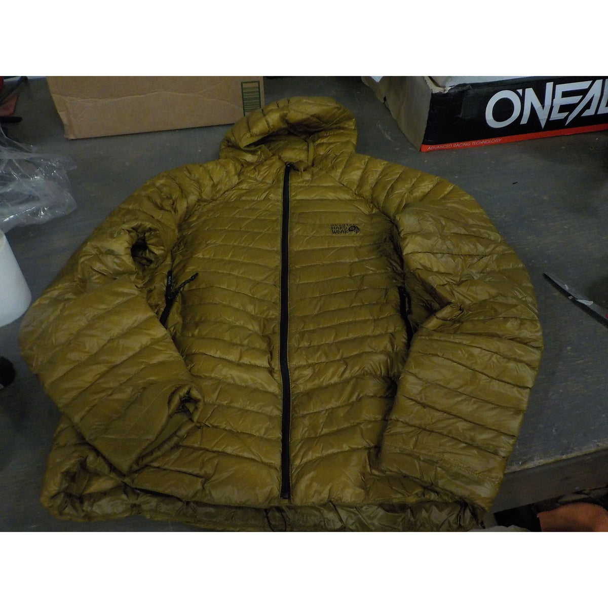 Mountain Hardwear Men's Ghost Whisperer Hoody - Olive Gold - Medium - Used - Acceptable