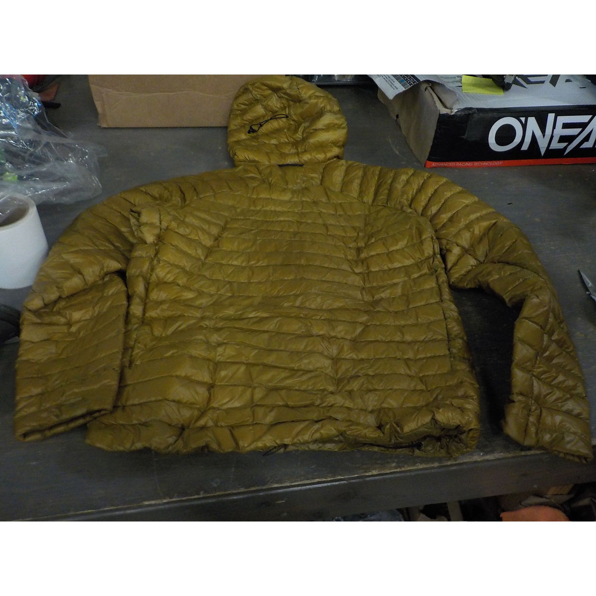 Mountain Hardwear Men's Ghost Whisperer Hoody - Olive Gold - Medium - Used - Acceptable