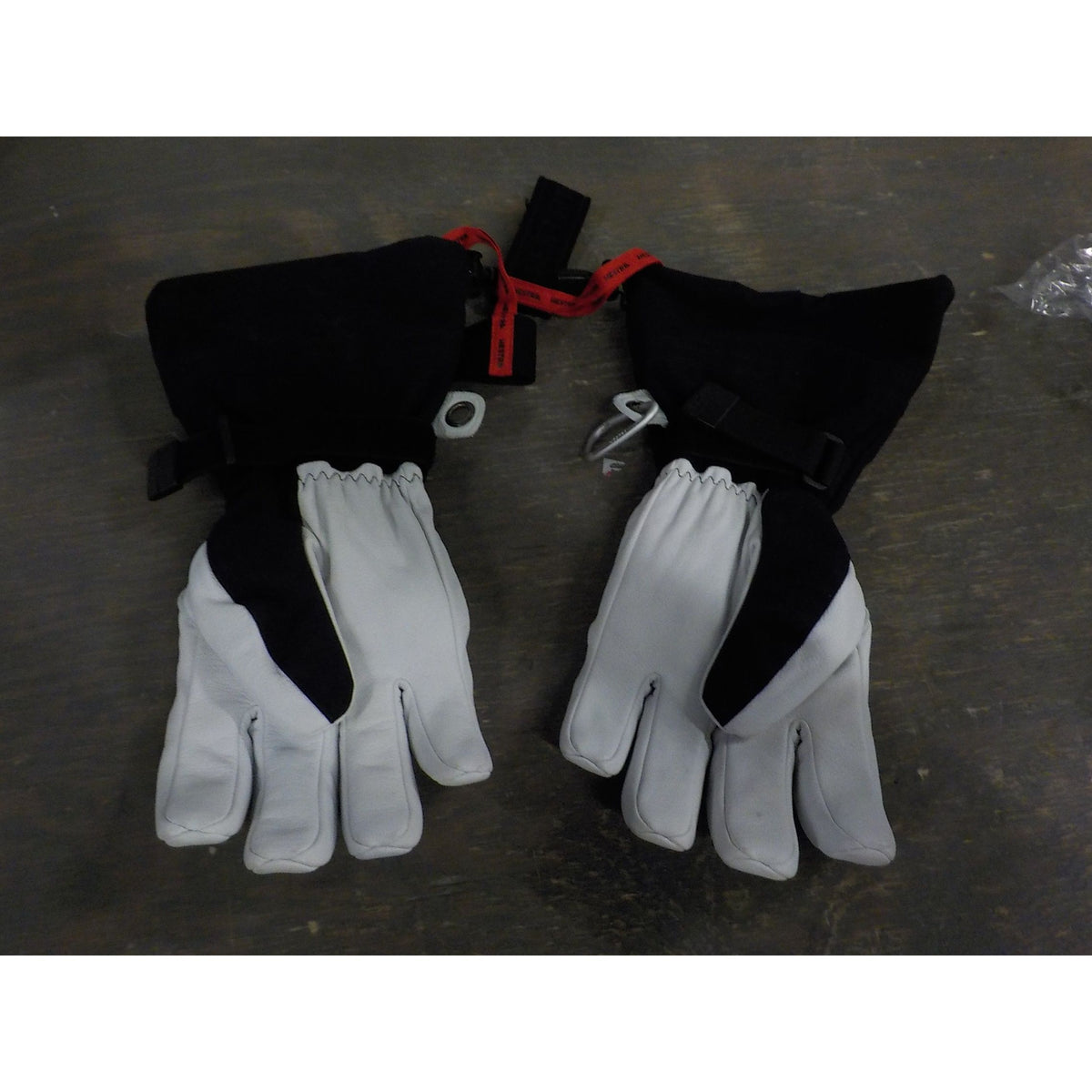 Hestra Army Leather Heli Ski Glove - Black - 9 - Used - Acceptable