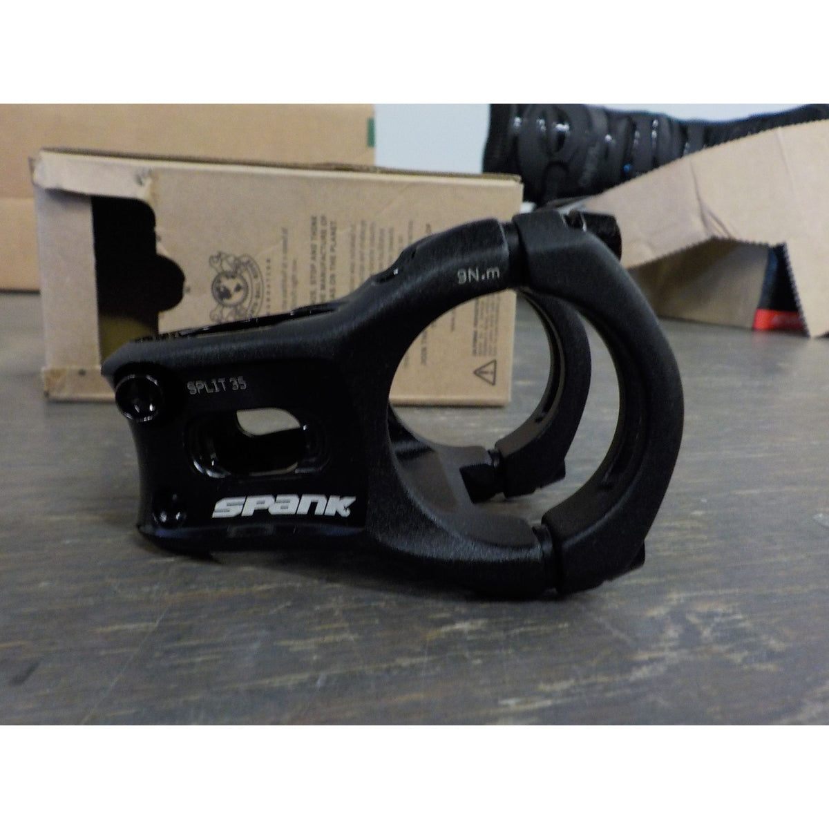 Spank Split 35 Stem - Black - 35mm - Used - Acceptable