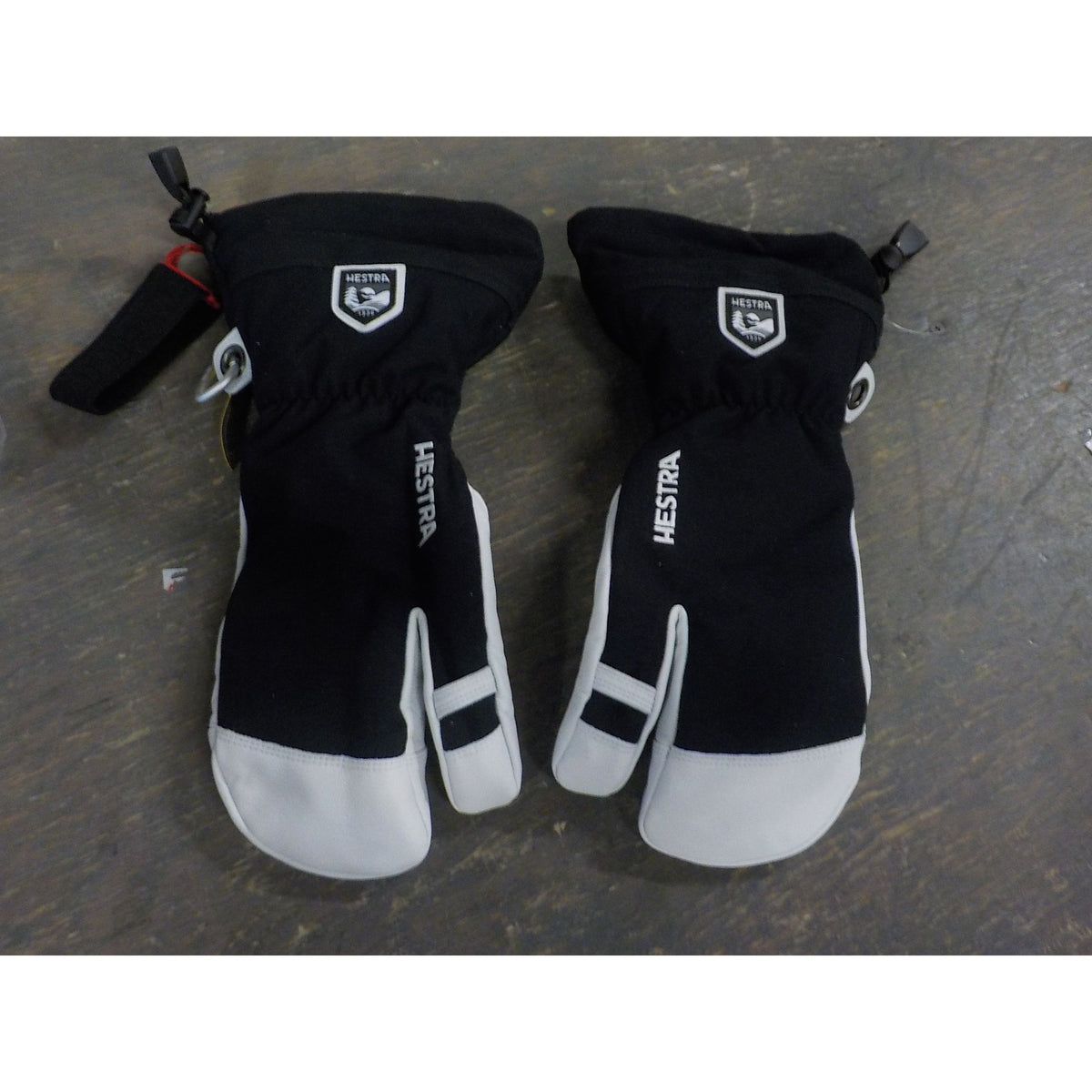 Hestra Army Leather Heli Ski 3-finger Glove - Black - 9 - Used - Acceptable
