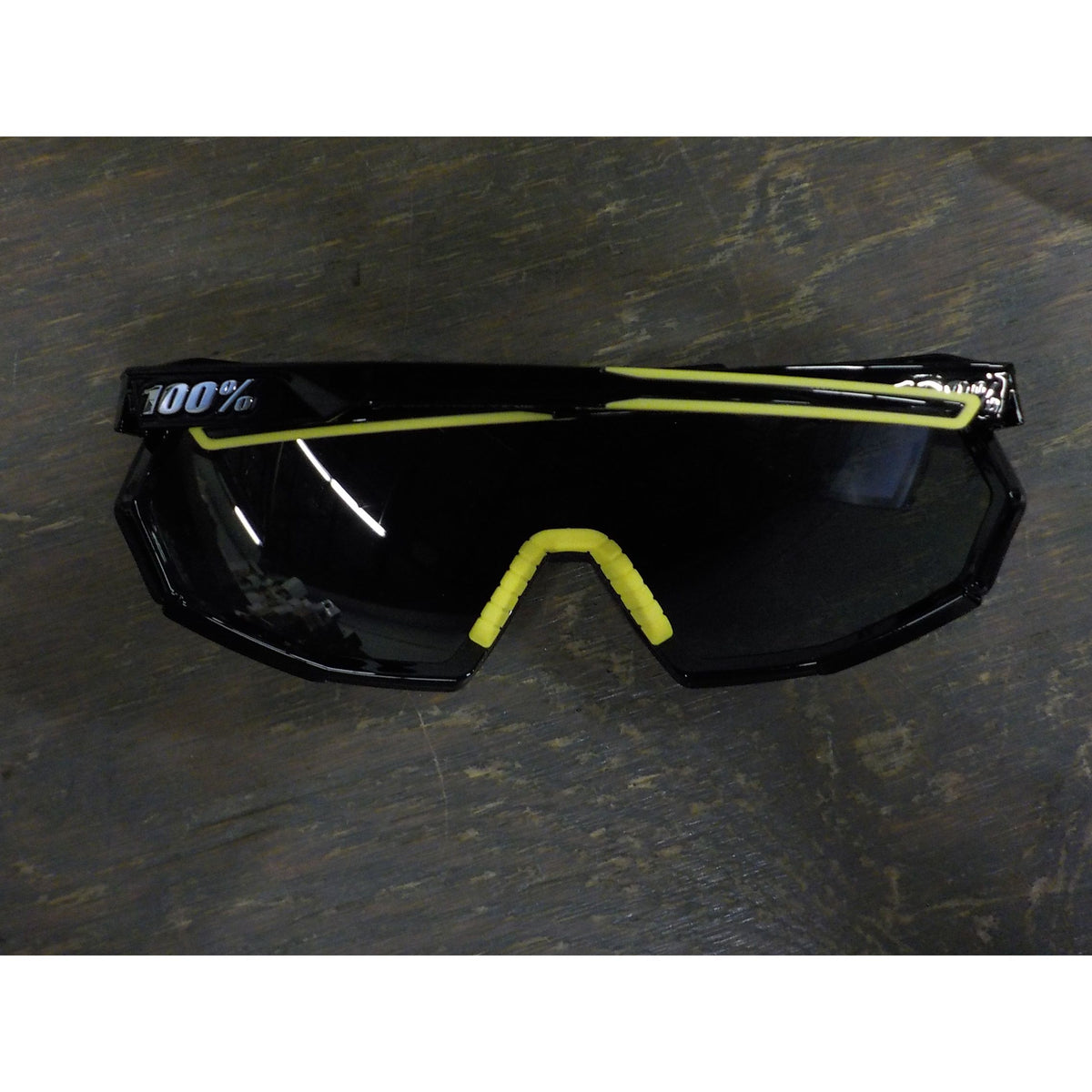 100% Racetrap 3.0 Sunglasses - Gloss Black; Smoke - Used - Acceptable