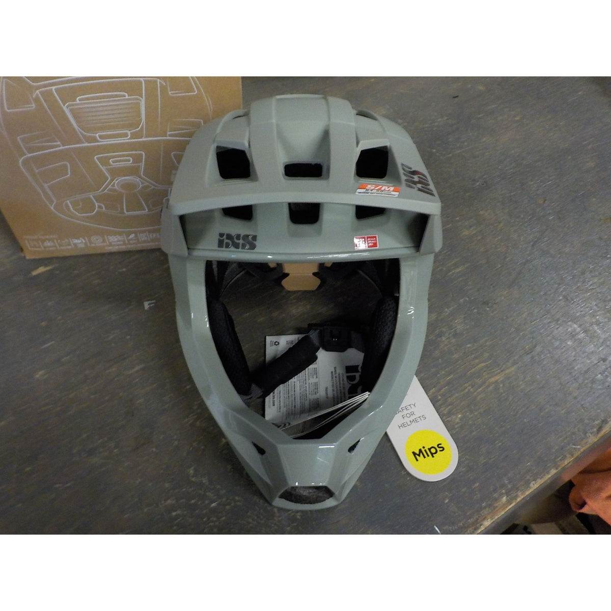 iXS Trigger FF MIPS Helmet - Chalk - SM (54-58cm) - Used - Acceptable