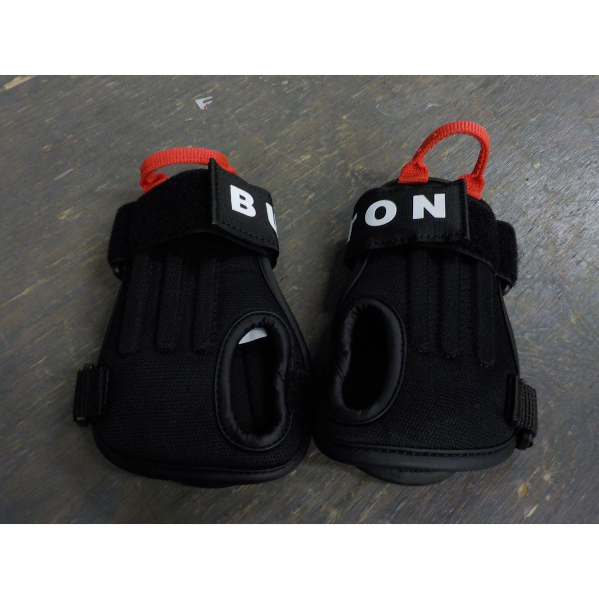 Burton Adult Impact Wrist Guards - True Black - Medium - Used - Acceptable