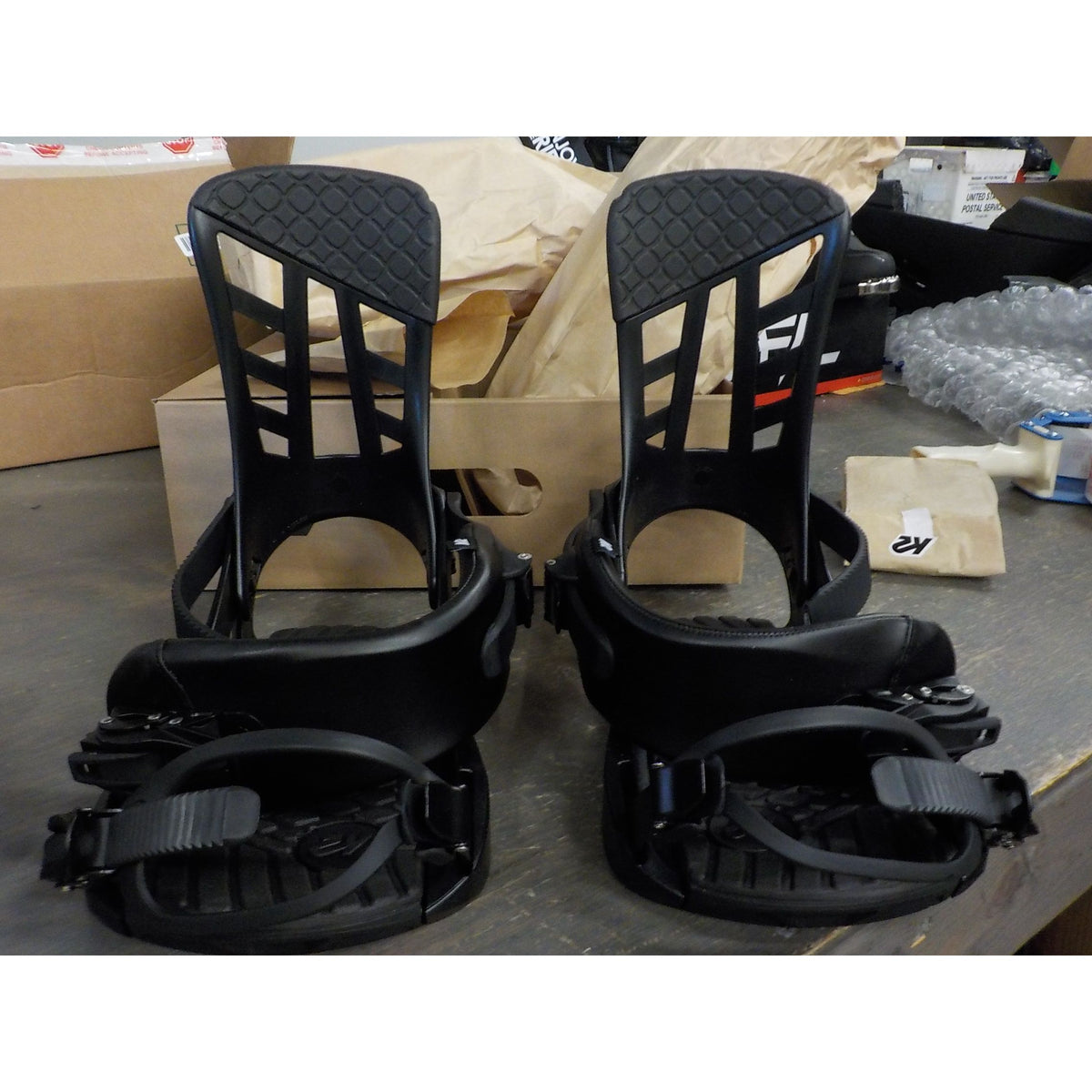 K2 Indy Snowboard Bindings - Black - X-Large - Used - Acceptable