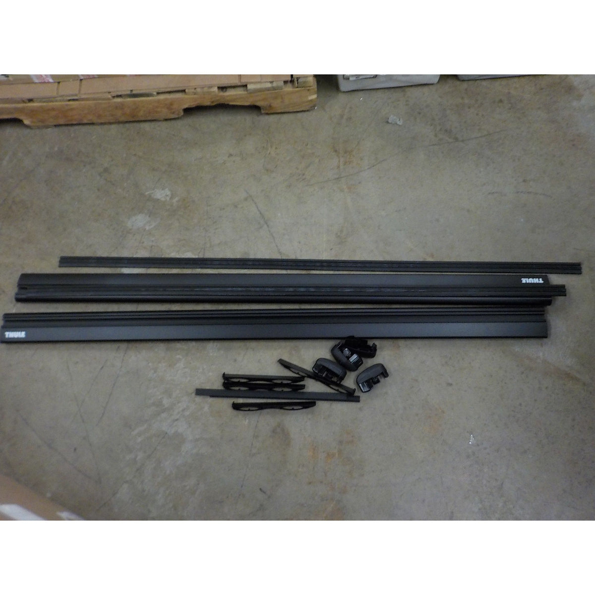 Thule WingBar Evo Load Bars - Black - 135 cm (53 in) - Used - Acceptable