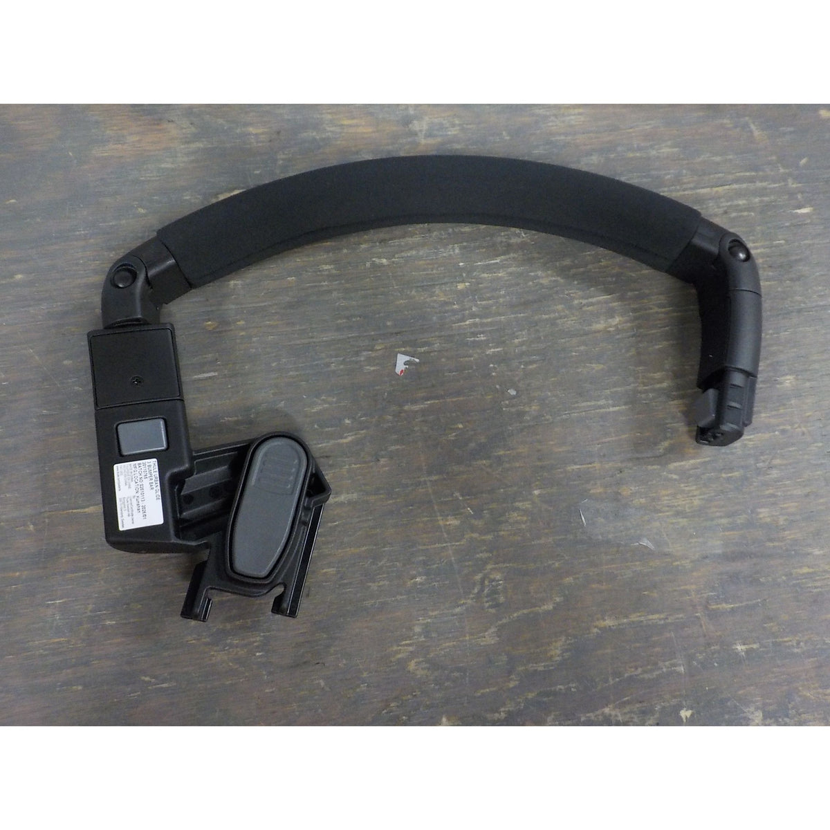Thule Urban Glide 3 Bumper Bar - Used - Acceptable