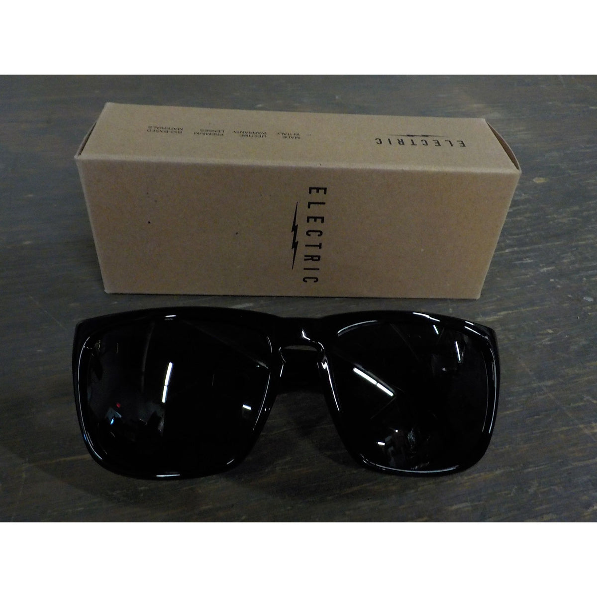 Electric Knoxville XL Sunglasses - Gloss Black; Grey Polarized - Used - Acceptable