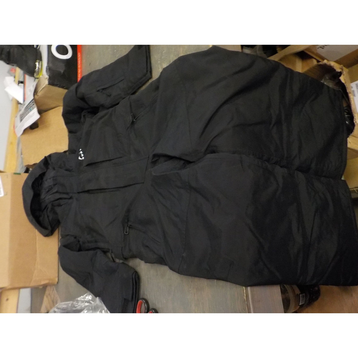 Burton Kids' 2L One Piece Snowsuit - True Black - Small - Used - Acceptable