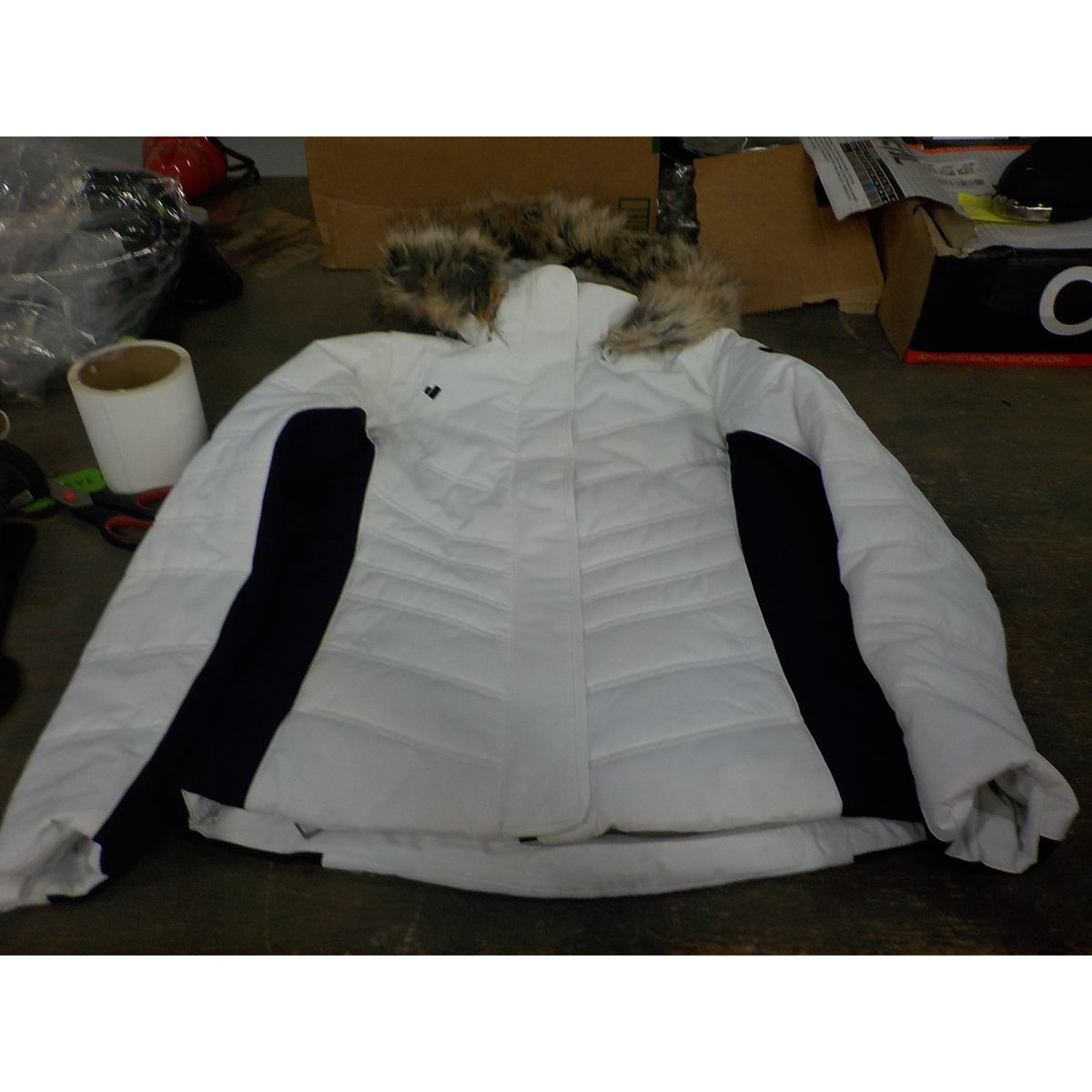 Obermeyer Women's Tuscany II Jacket - White - 2 - Used - Acceptable