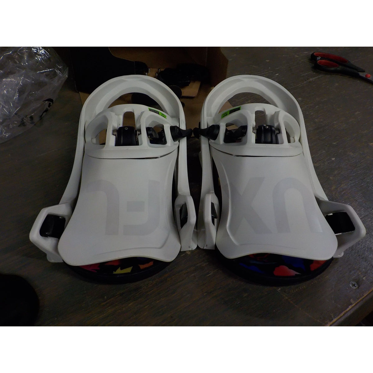 Flux DS Step-On Bindings - Offwhite - Medium - Used - Acceptable