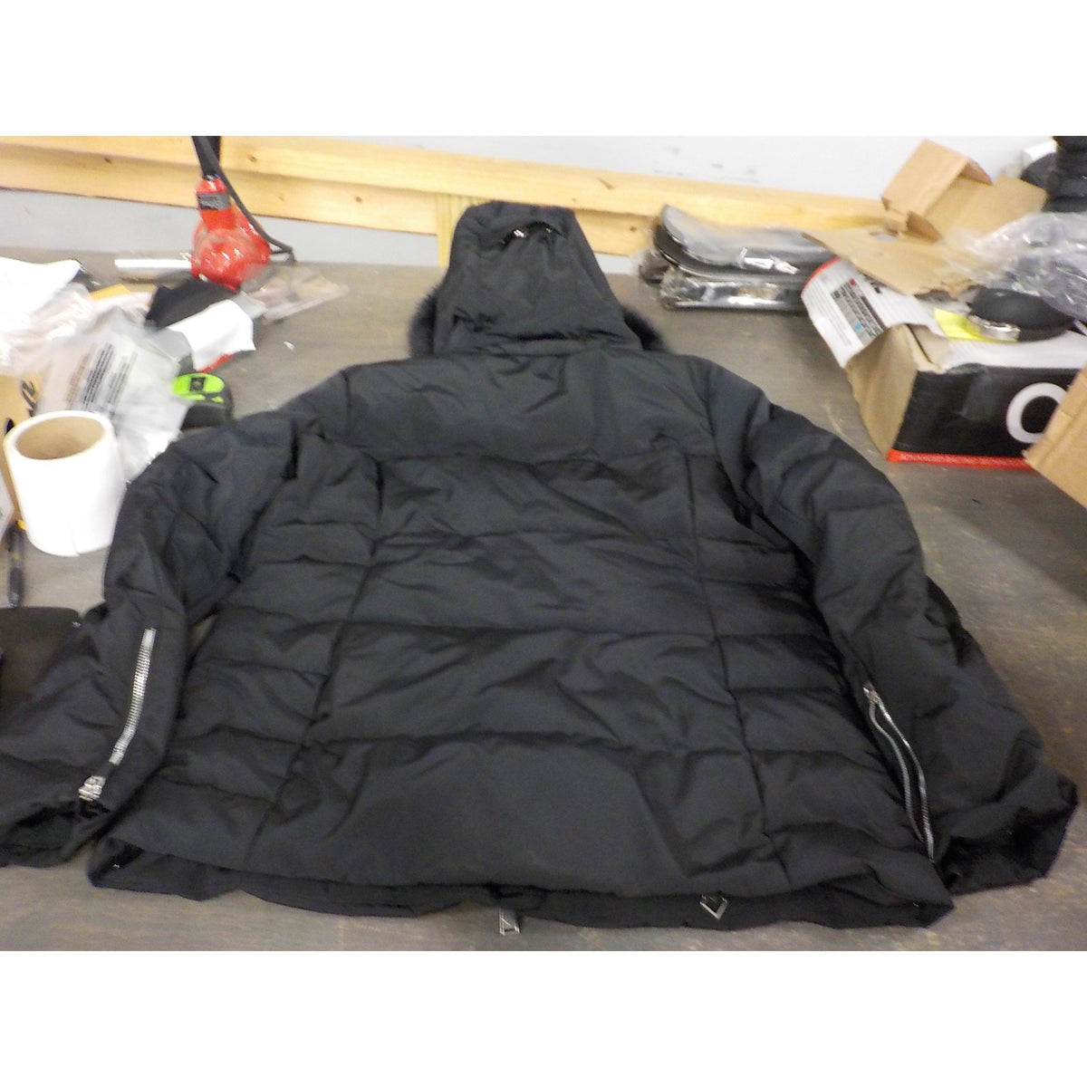 Obermeyer Women's Circe Down Jacket - Black - 12 - Used - Acceptable