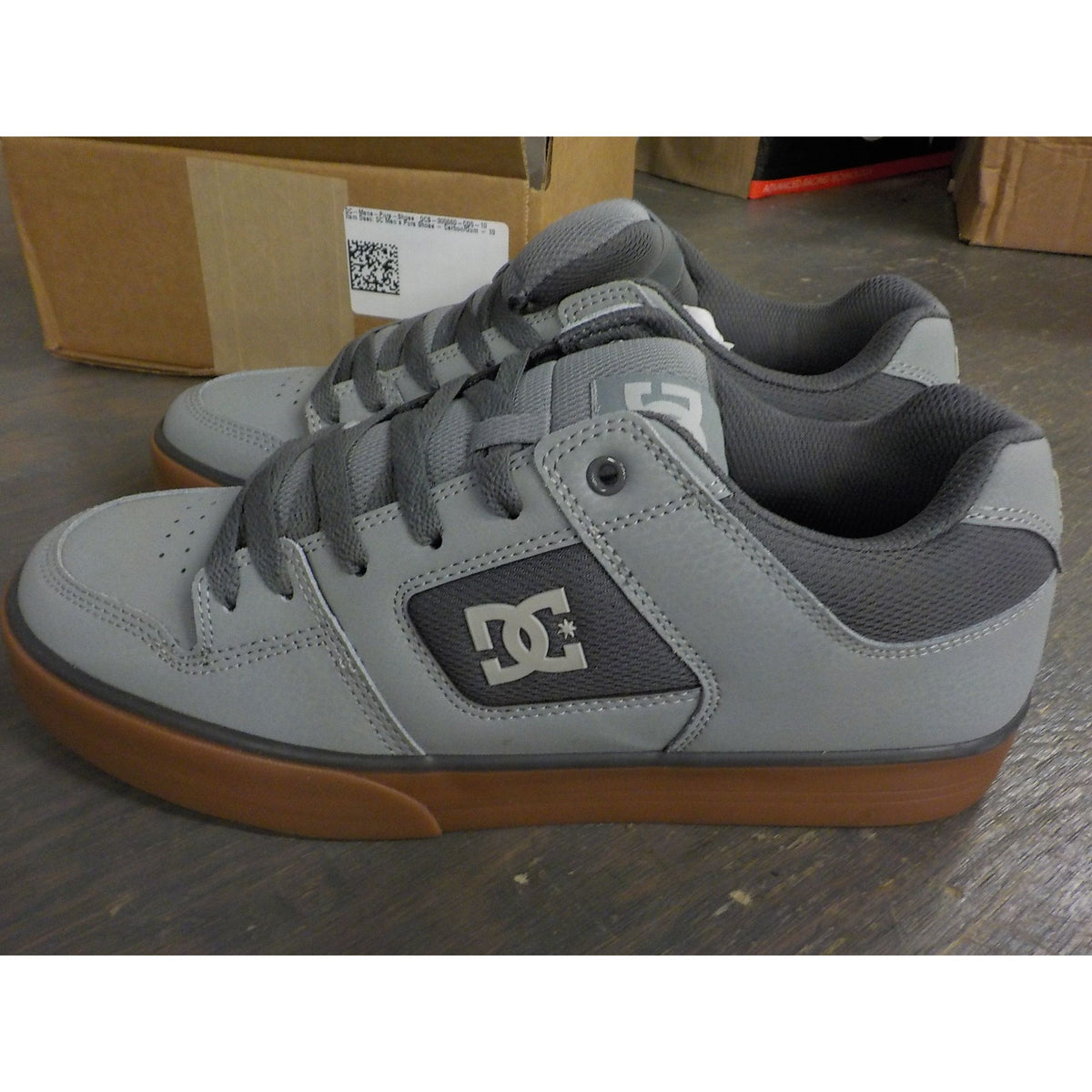 DC Men's Pure Shoes - Carbon/Gum - 10 - Used - Acceptable
