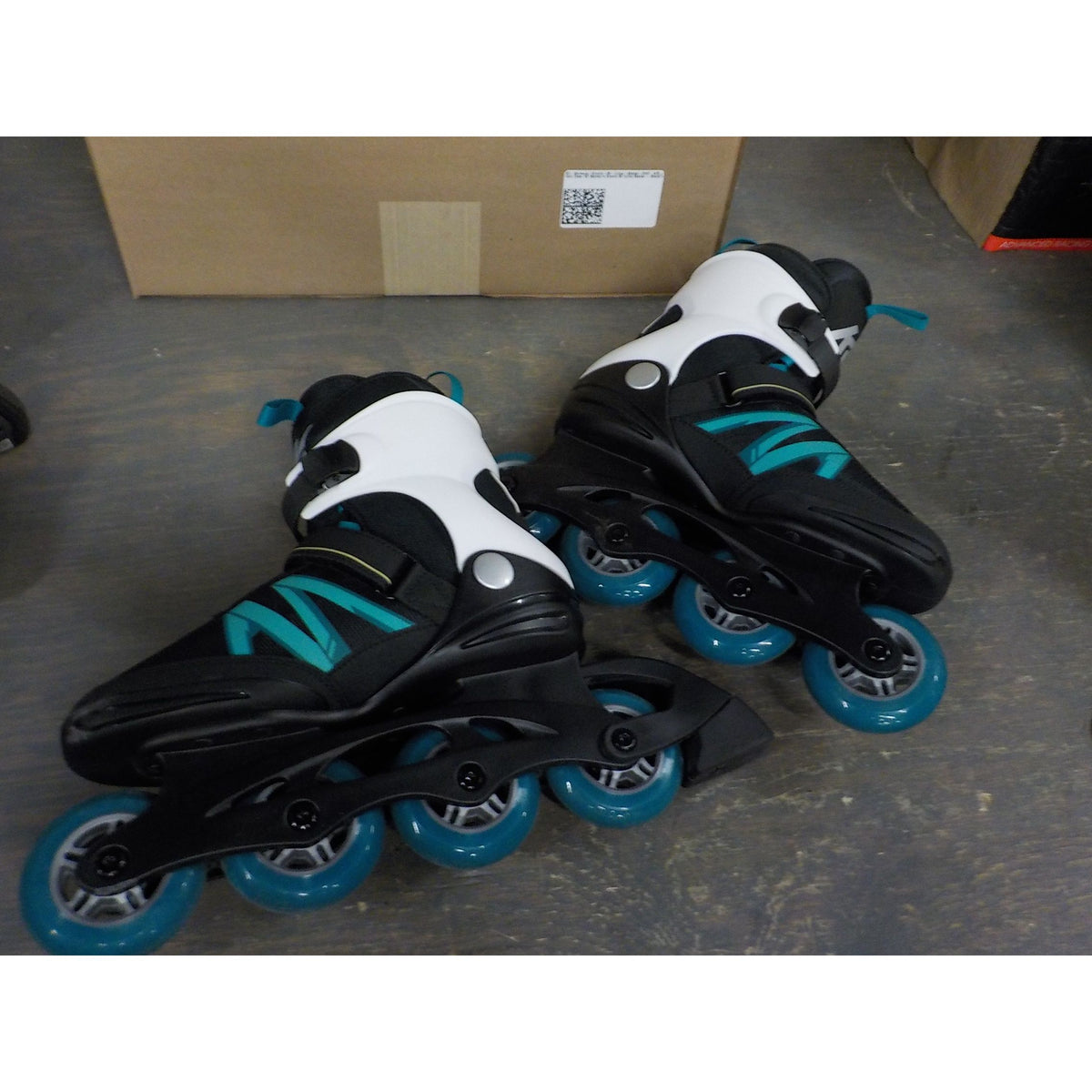 K2 Women's Kinetic 80 Inline Skates - Black/Turquoise - 8.5 - Used - Acceptable