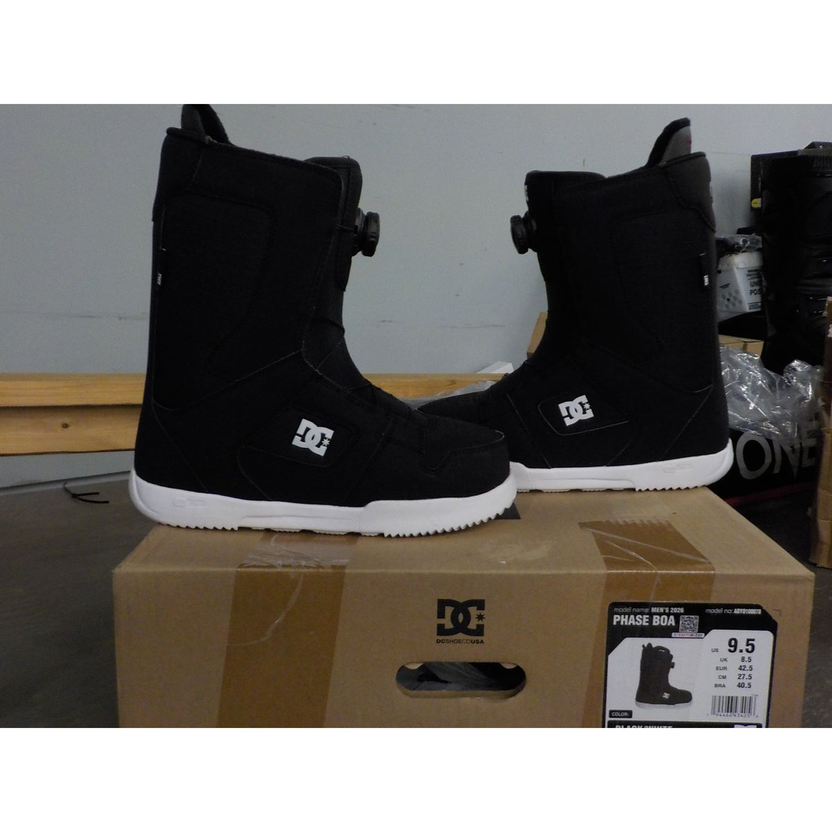 DC Men's Phase BOA Snowboard Boots - Black/White - 9.5 - Used - Acceptable