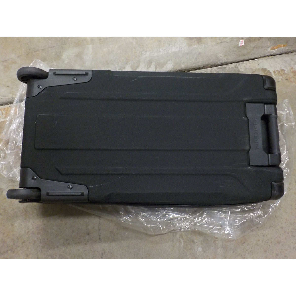 Dakine Split Roller Bag 85L - Carbon - Used - Acceptable