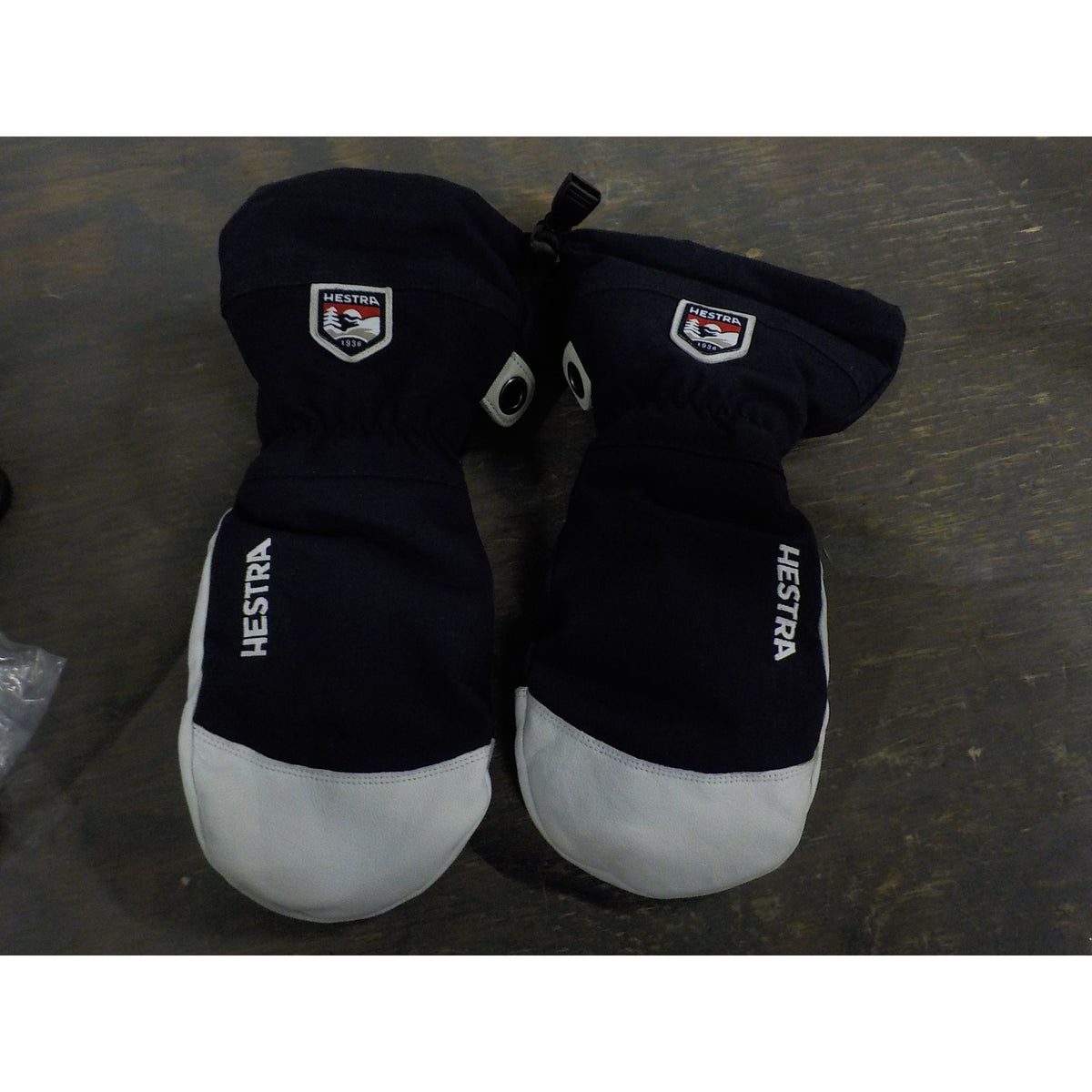 Hestra Army Leather Heli Ski Mitt - Navy - 7 - Used - Acceptable