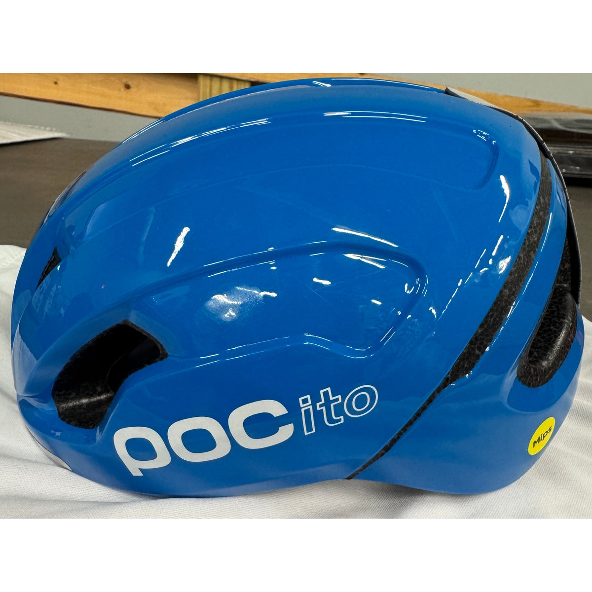 POC POCito Omne MIPS Helmet - Fluorescent Blue - X-Small - Used - Acceptable